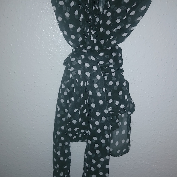 XXI M Sleeveless Black White Frilly Polka Dot Wrap Top Long Sash Top - Picture 3 of 7